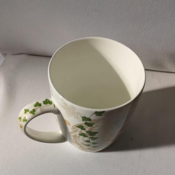 Gorgeous Cashmere Maxwell & Williams White Hart Fine China Mug, Claire Chilcott - Picture 4 of 5